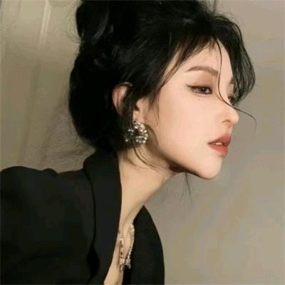 🦋҉ི娟💕子🦋҉ི