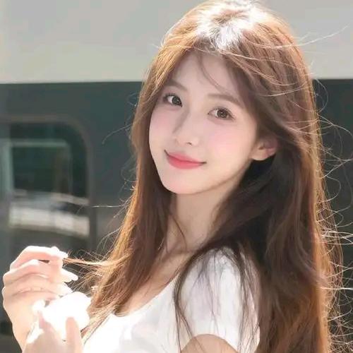 深情如远的团宠女儿头像