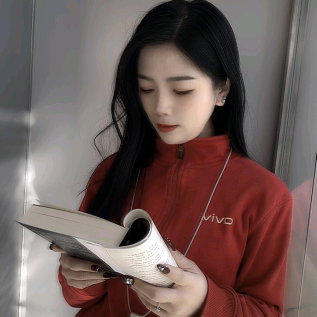 李艳聊手机