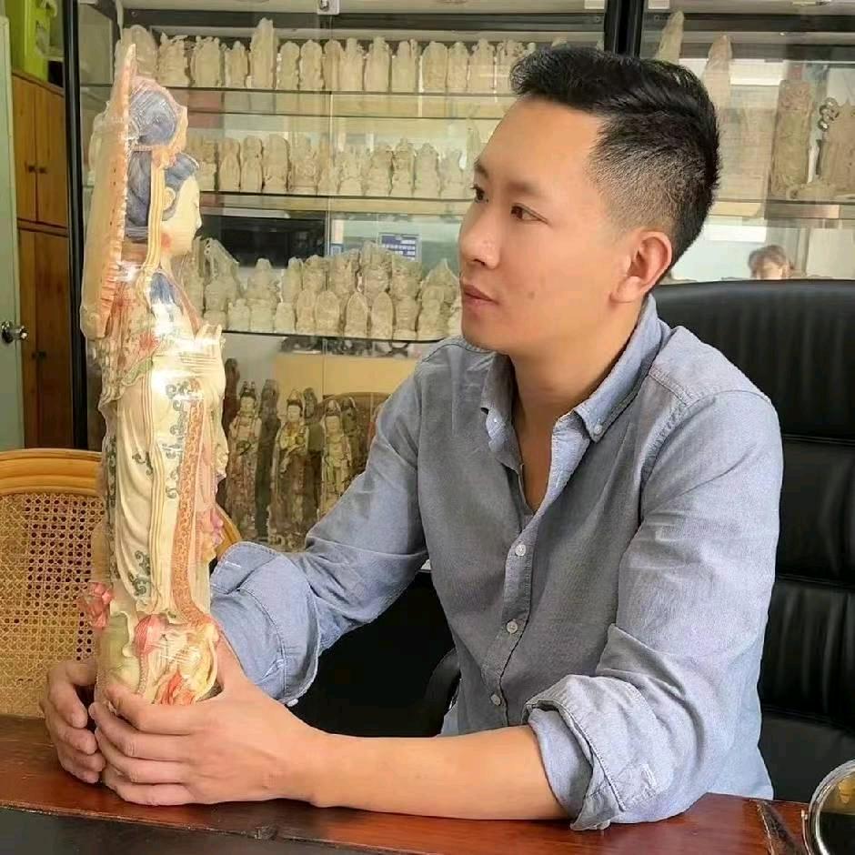 孔孔 ｛ 猛犸 独独、虬｝工厂店