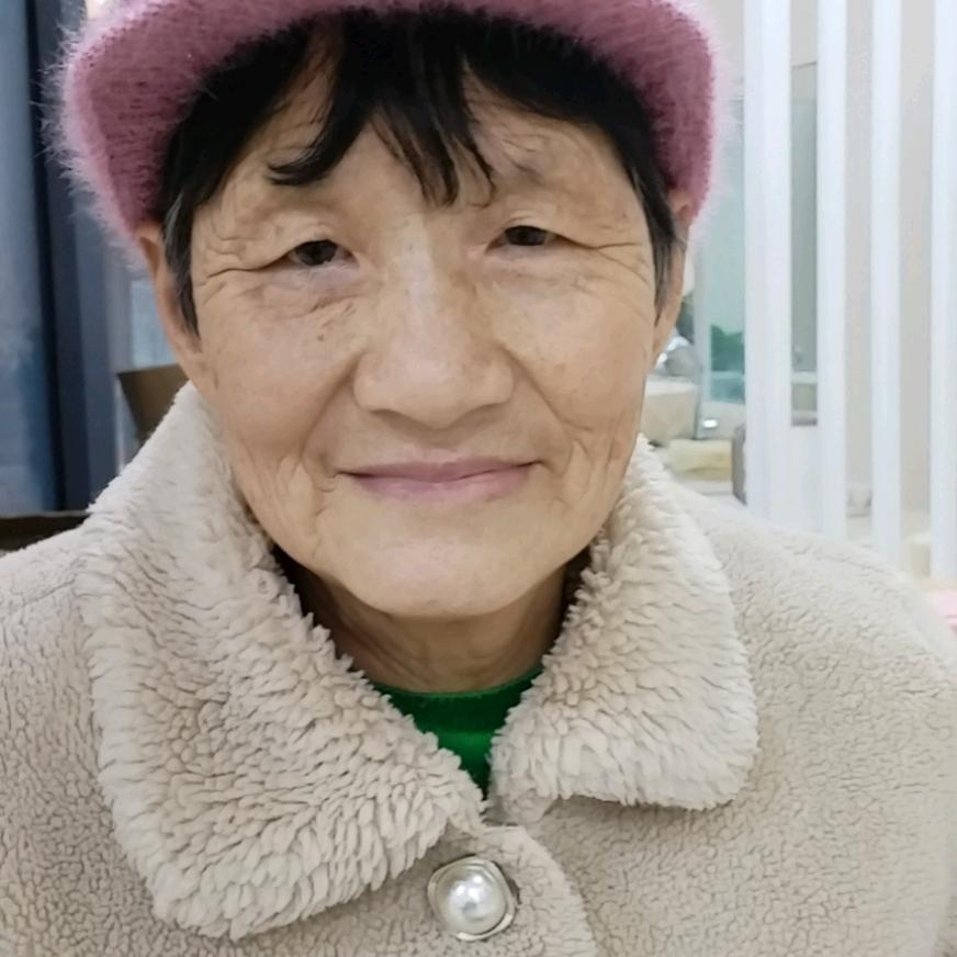美丽朋天李方坪