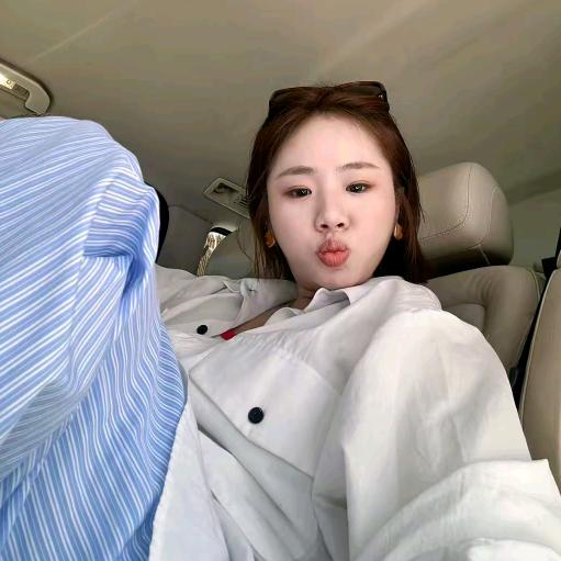 蚰小7。小个子时尚穿搭