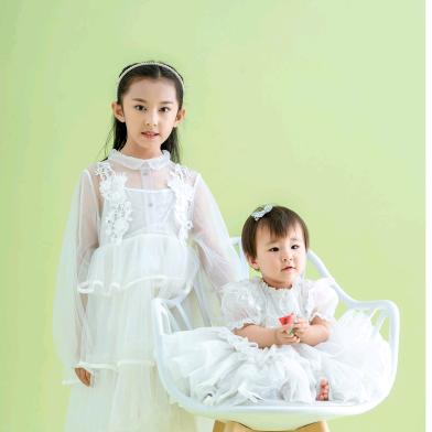 大美女的吃货妹妹