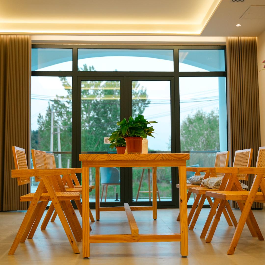 山野下有间小院