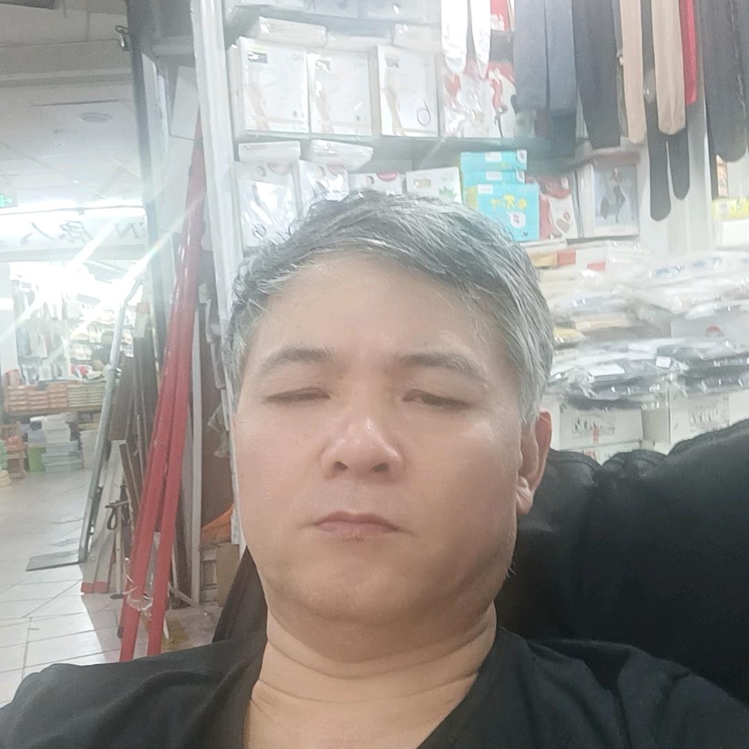 老梁