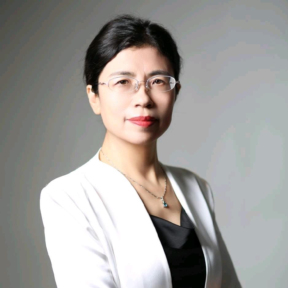 曹书珍律师
