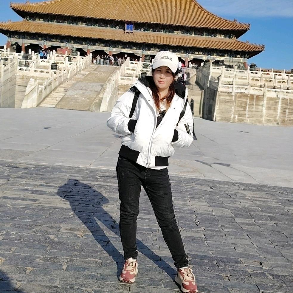 80后三姐工地搬砖