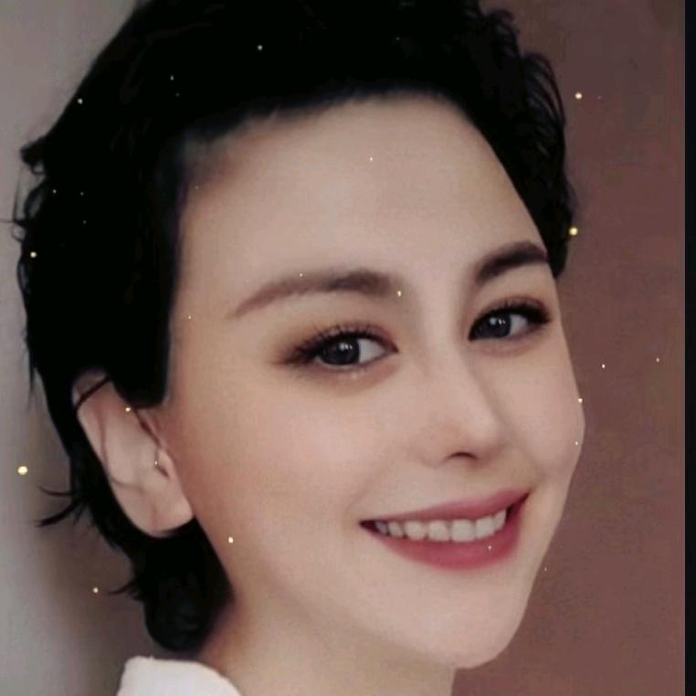 范思哲