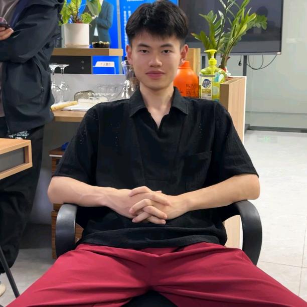 小辉