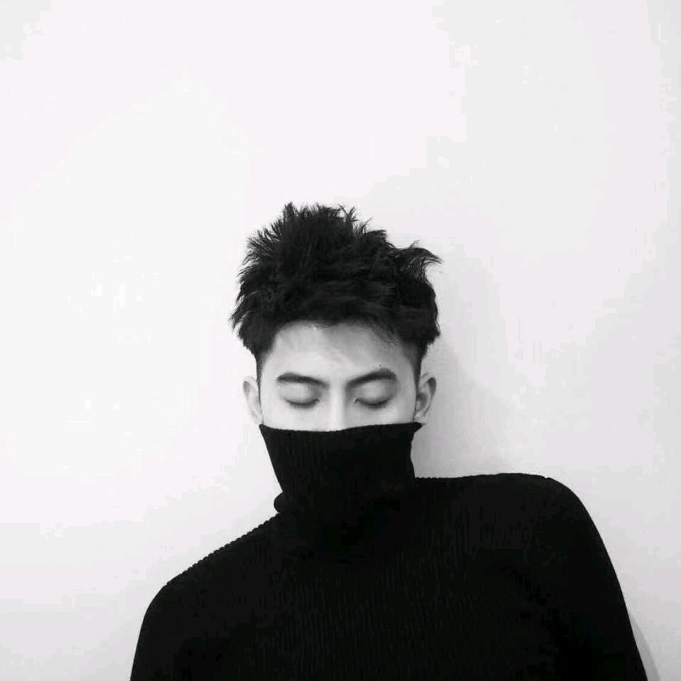 宸.