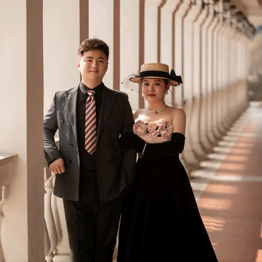 哦。（你怎么知道我提su7了）