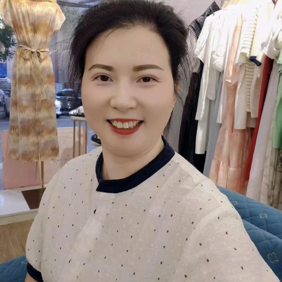 大冶朵菲女装 | 周姐