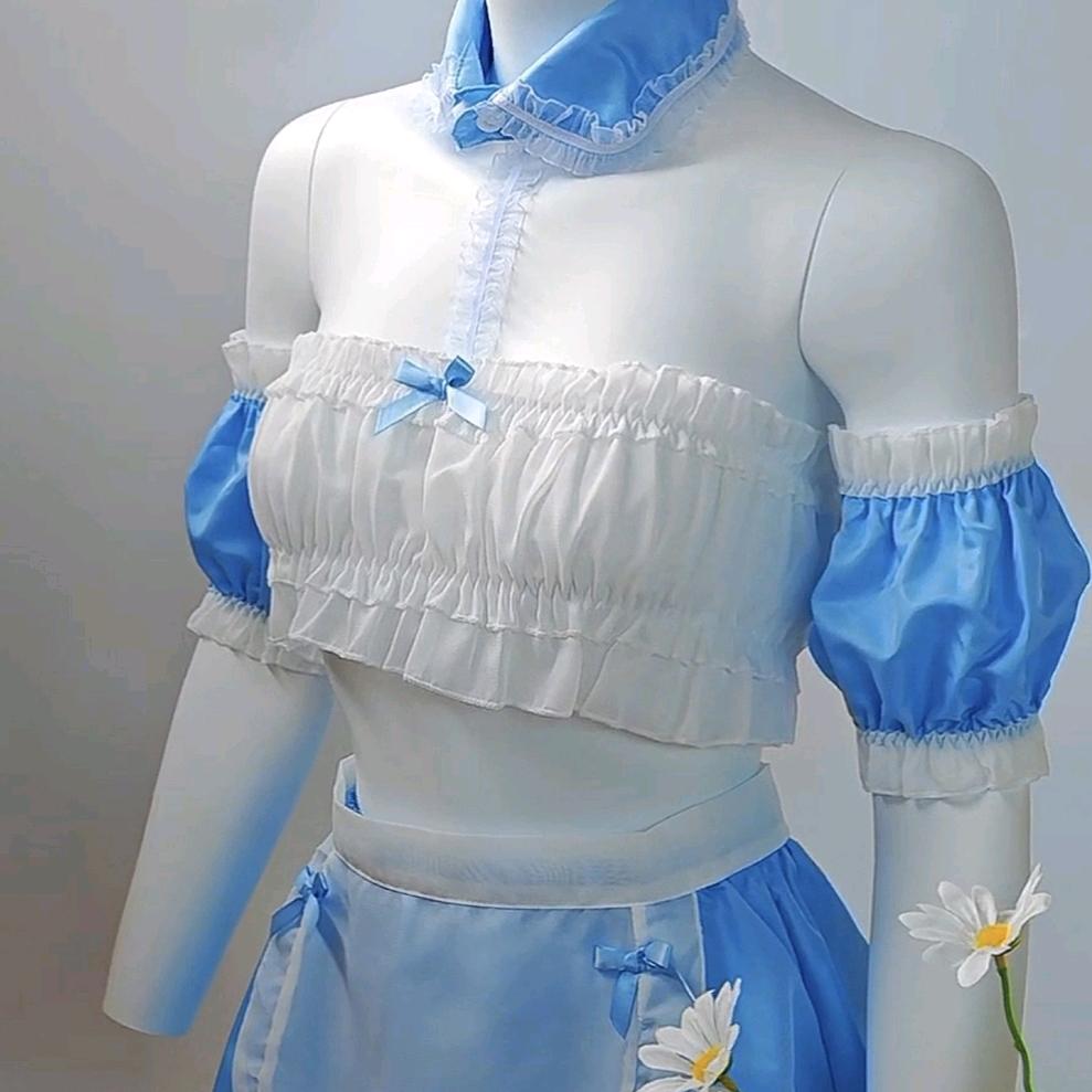 衣朝衣夕