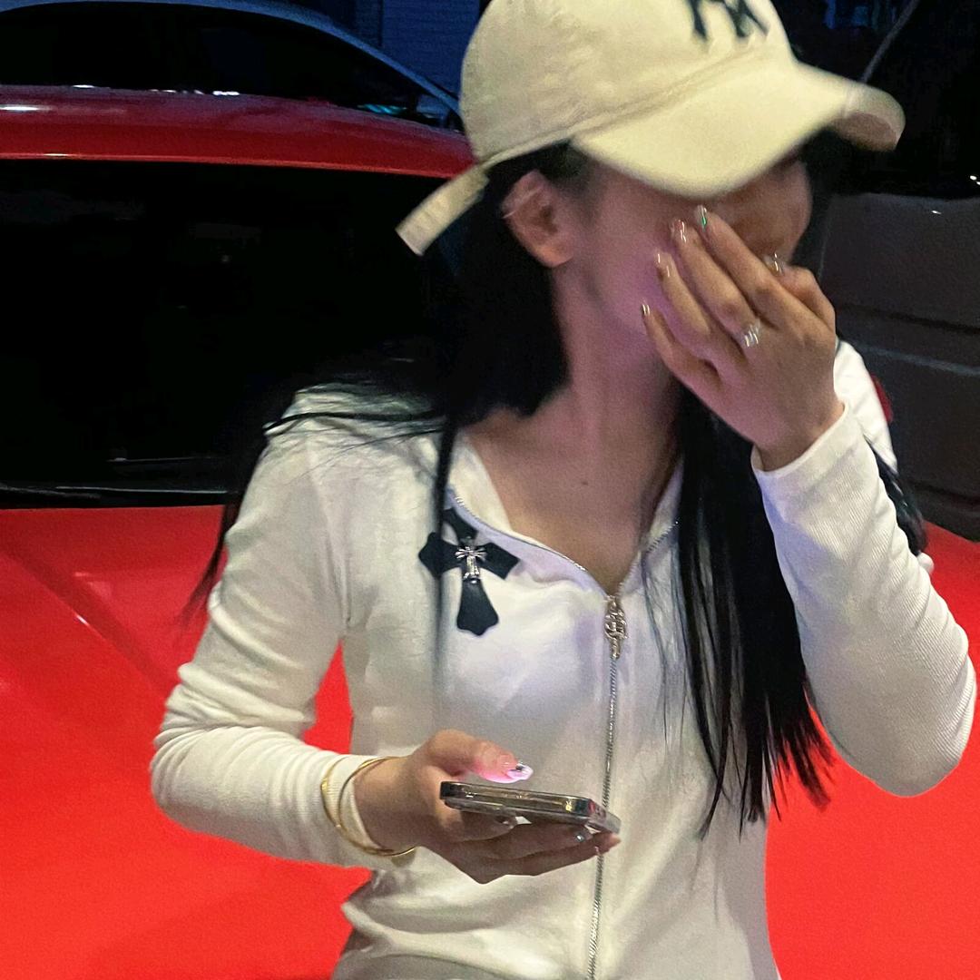 小黄/