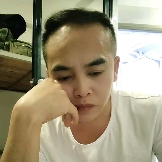 单亲元哥