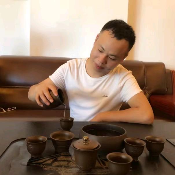 高丽飞 小马名车