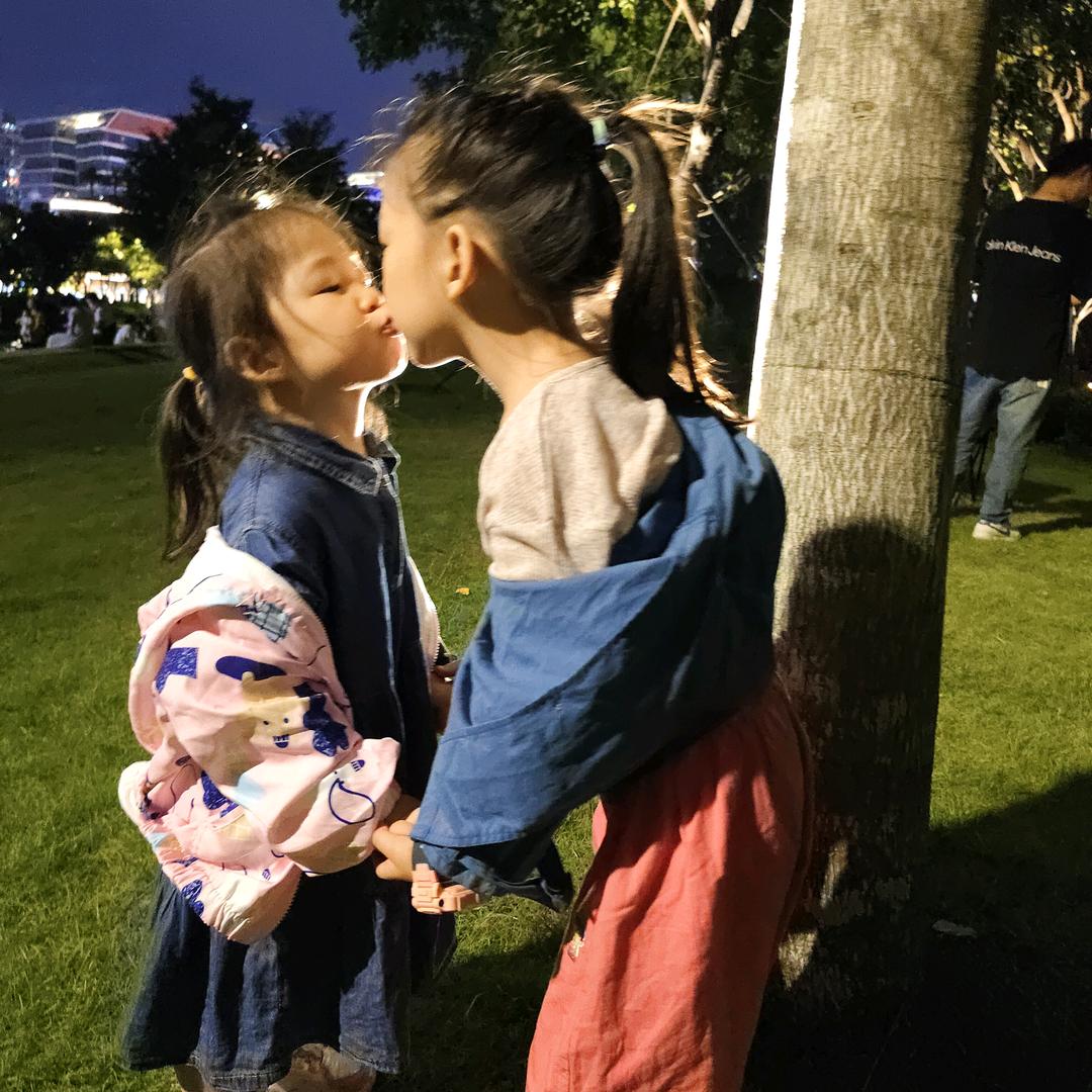 俺家沫沫和蜜儿