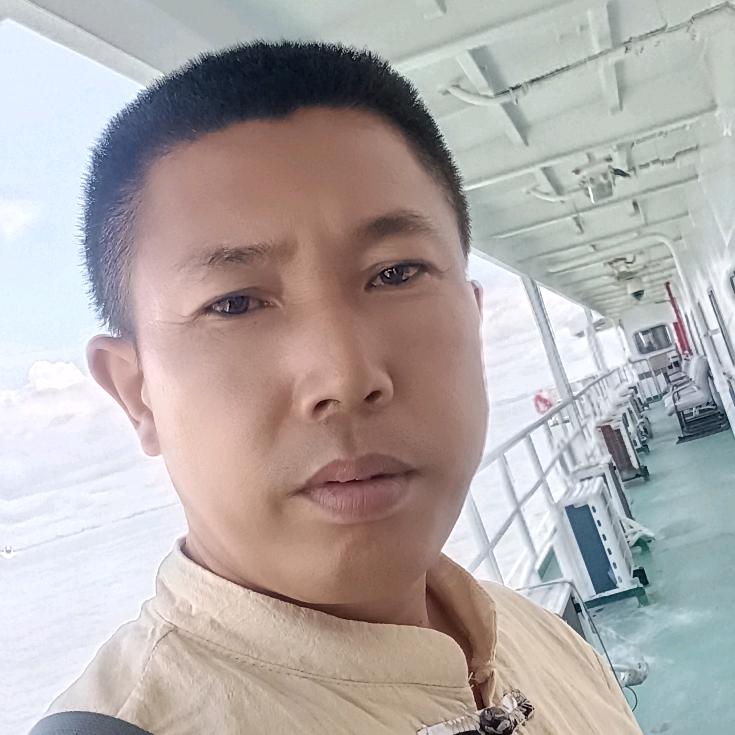 快乐的单身龙哥