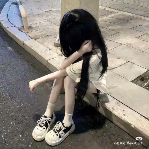 ^_犯困💭姩萌^💤