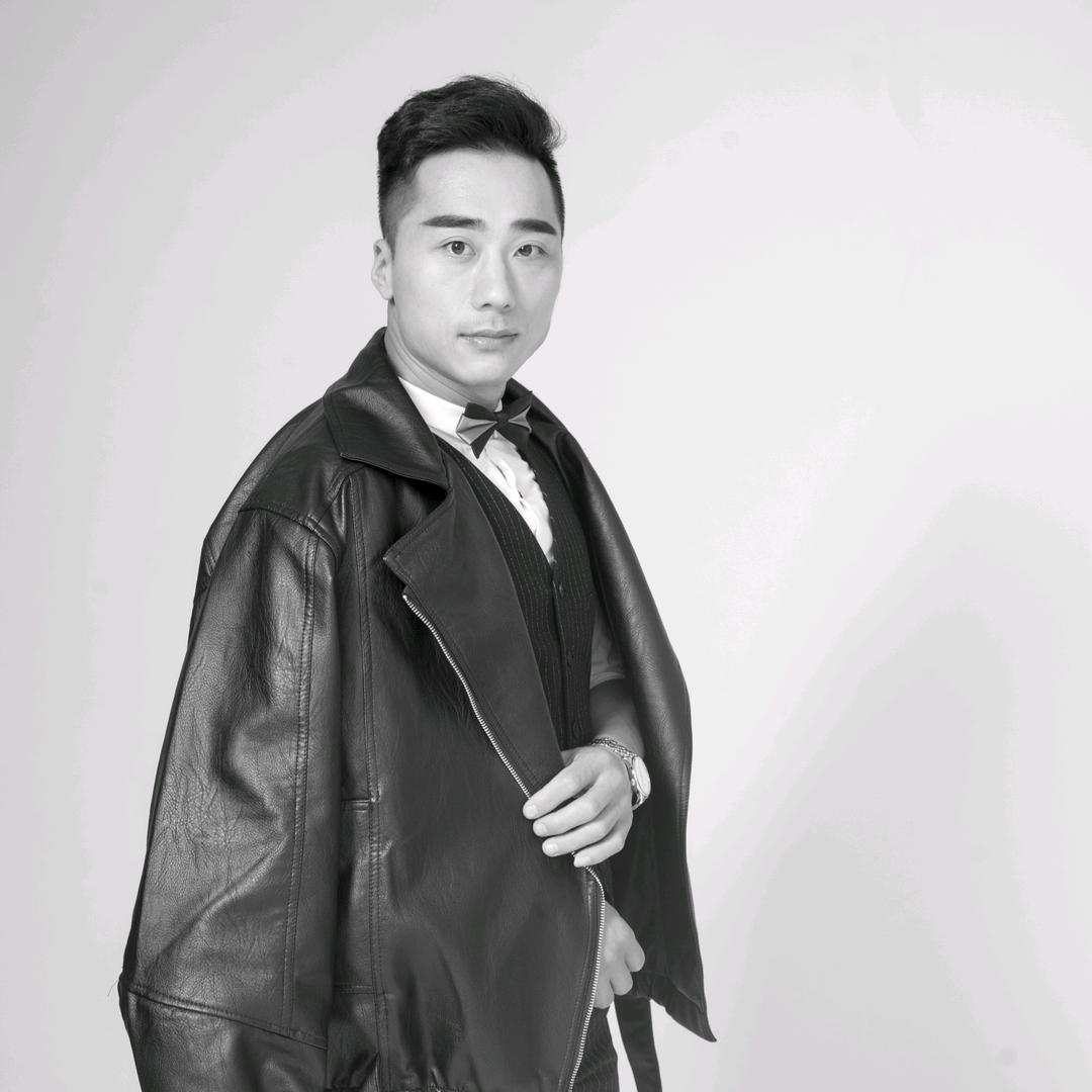 非遗火壶，火舞，打铁花川剧变脸等演艺