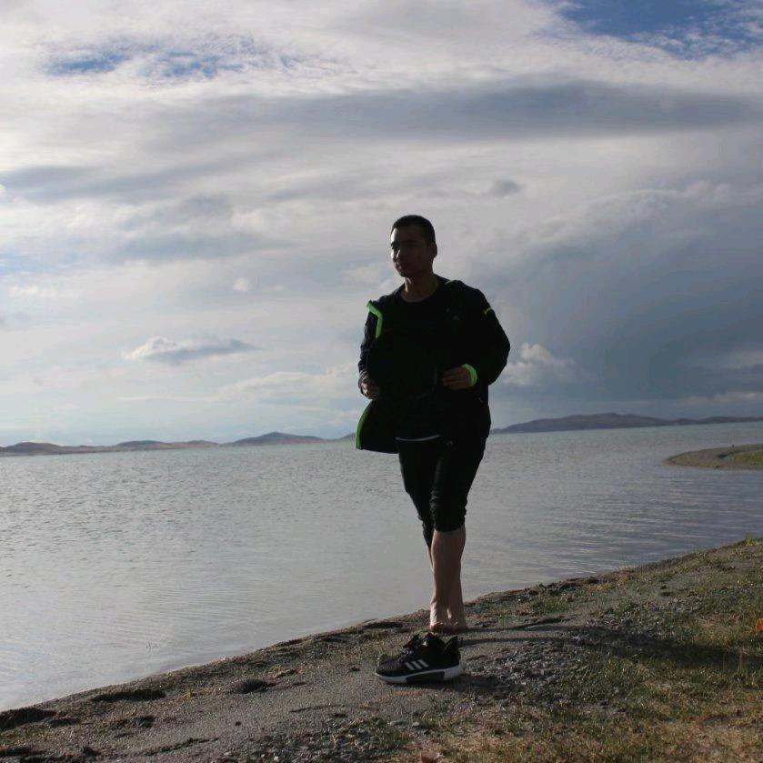 准备削发的捕快