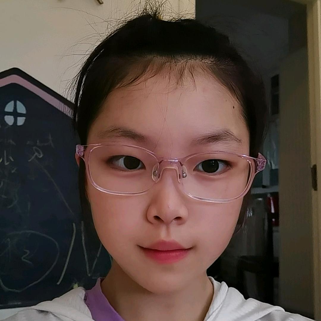 璟萱同学的日常生活。