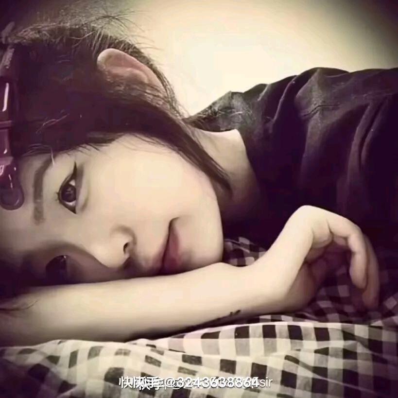 发型师璐璐