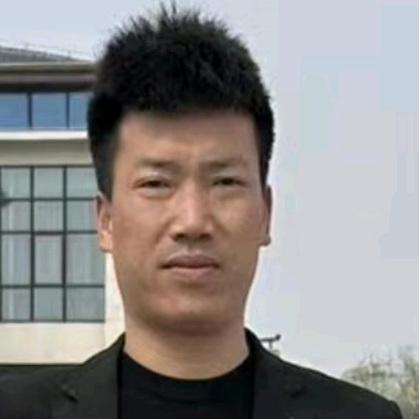 户外冬哥鱼鹰捕鱼抓甲鱼