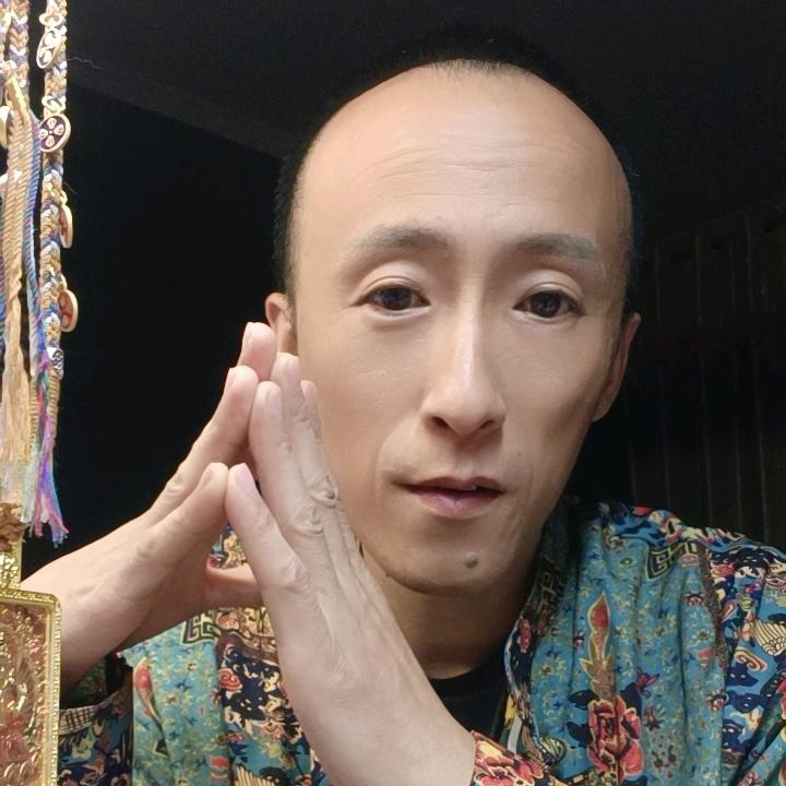 文玩唐卡人小泷