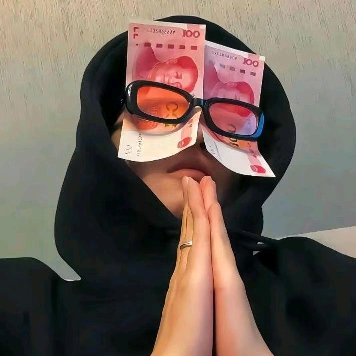 𝓨.皇上
