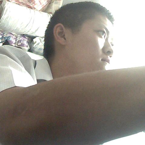 夜已深、灯火，