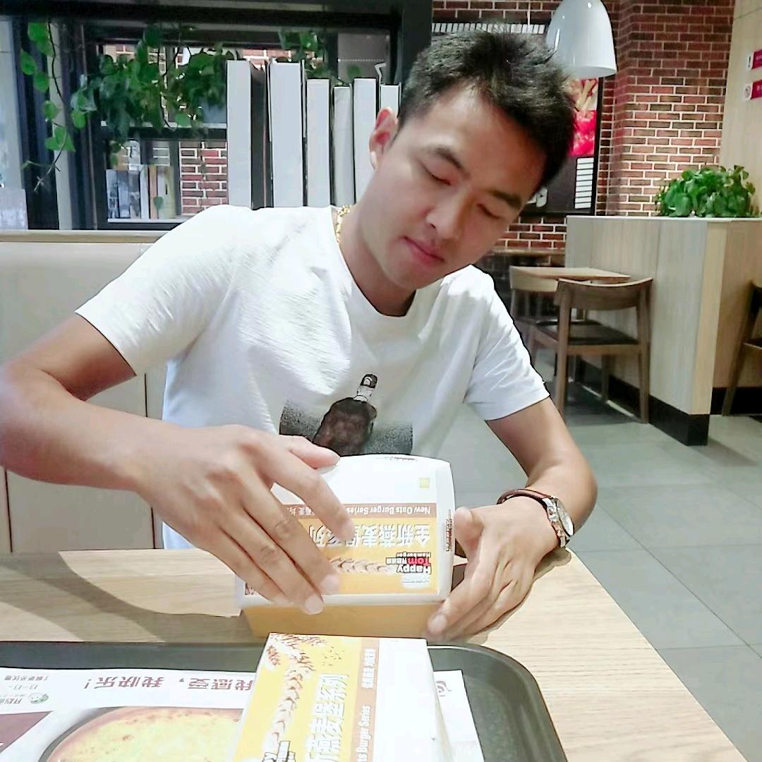 威威湘菜馆