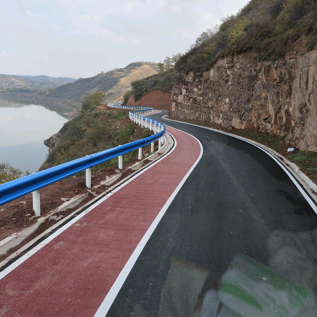 车载钻孔机老张