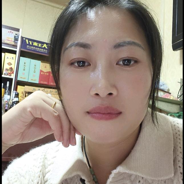 伊伊母婴