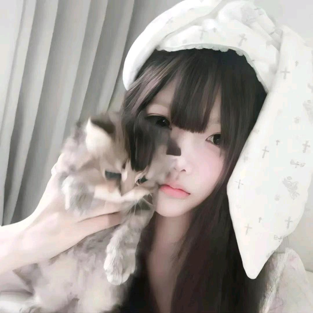 萌的被狗咬