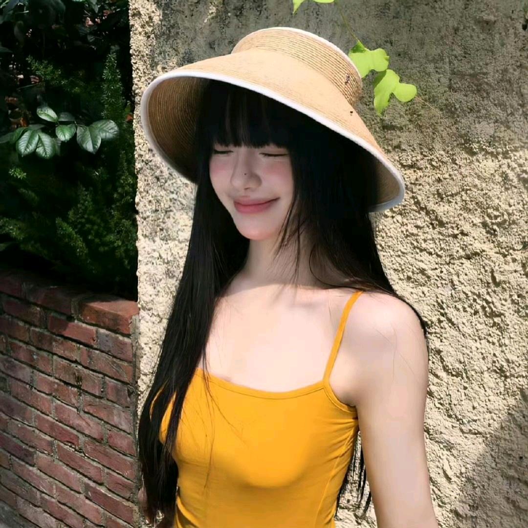 吃着火锅捣台球