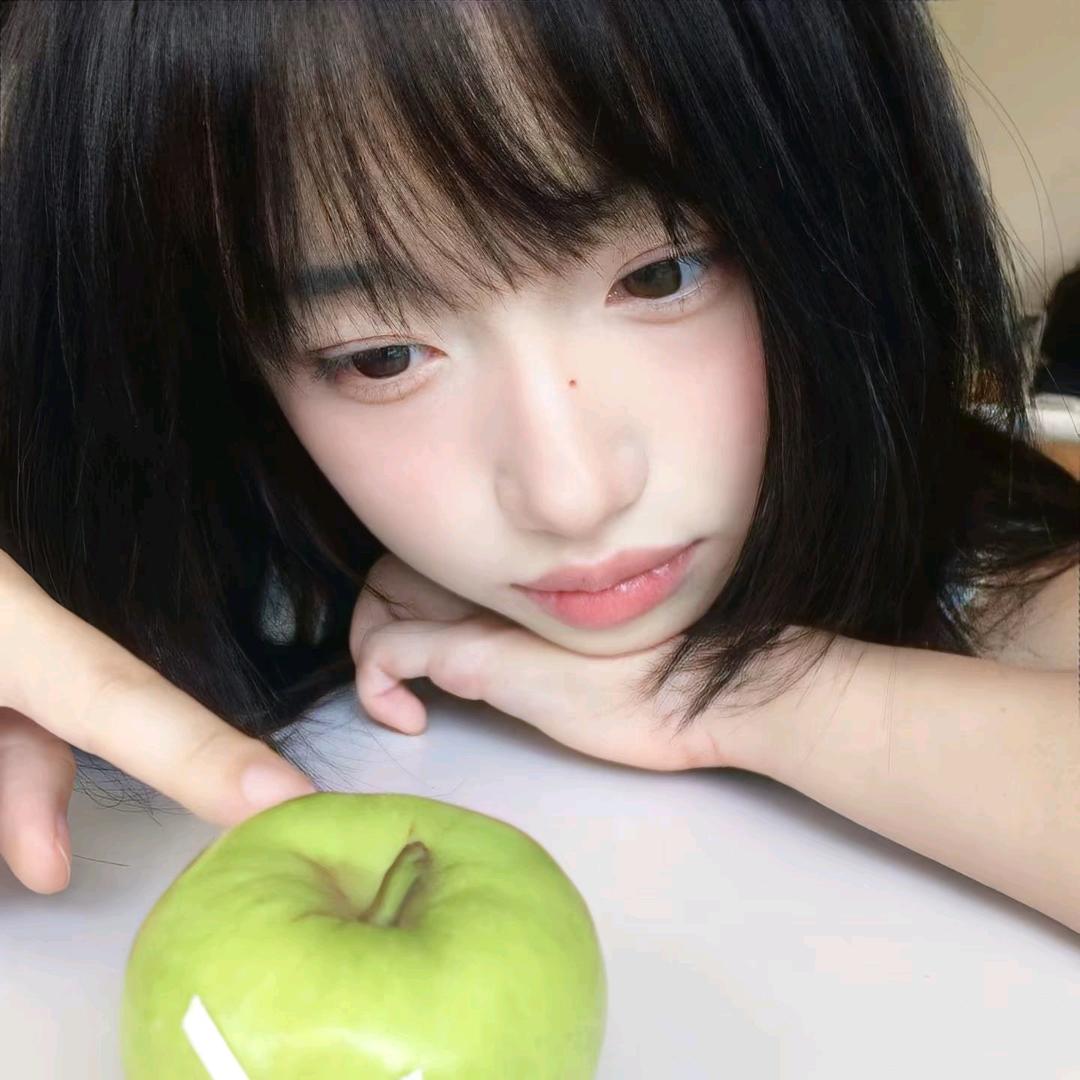 椿茵