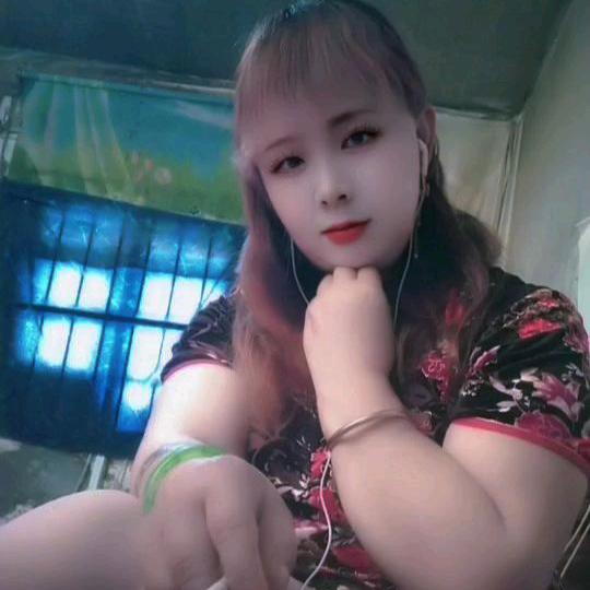 杨琴
