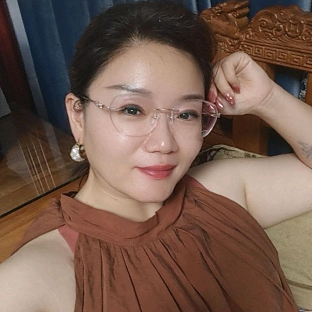 张 靖