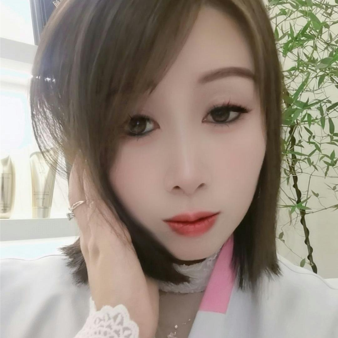 小月吖