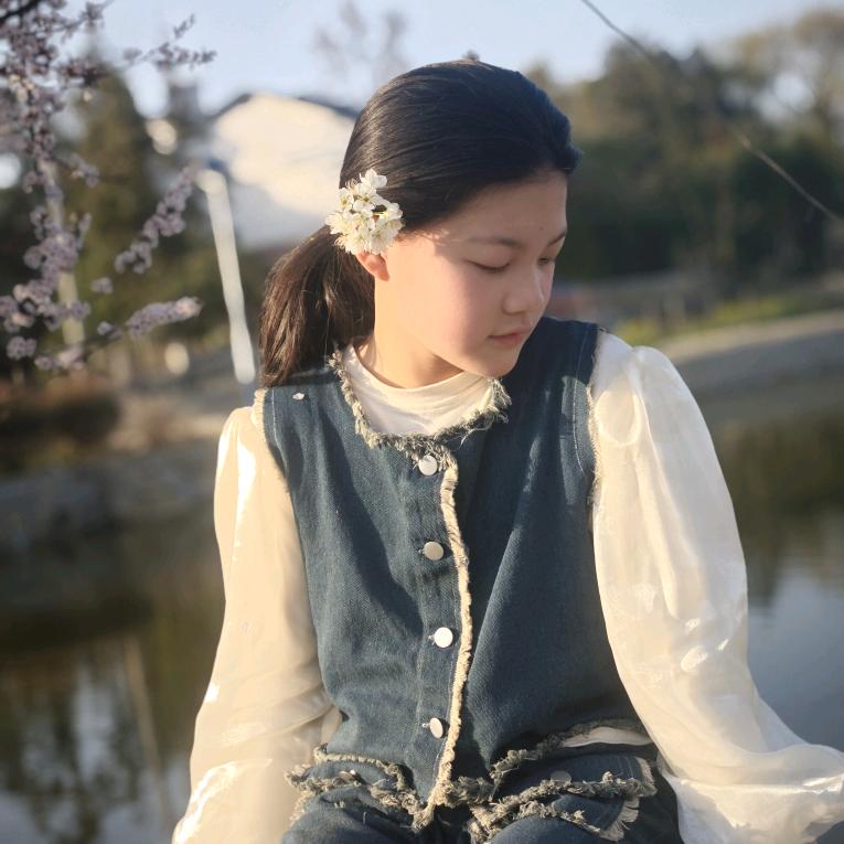 匡女士