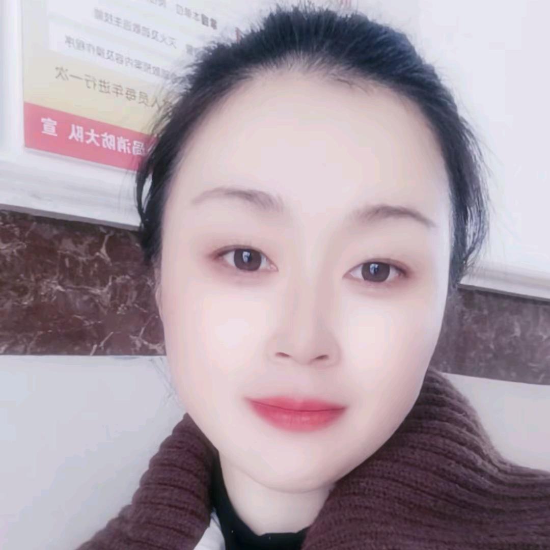 一心愚意👉👈相信自己