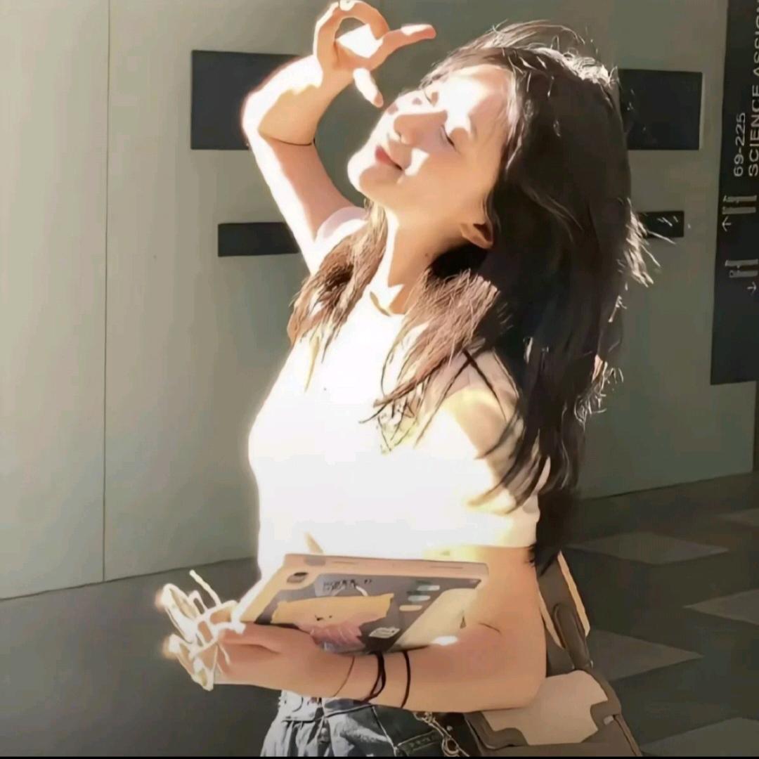 多比小贝
