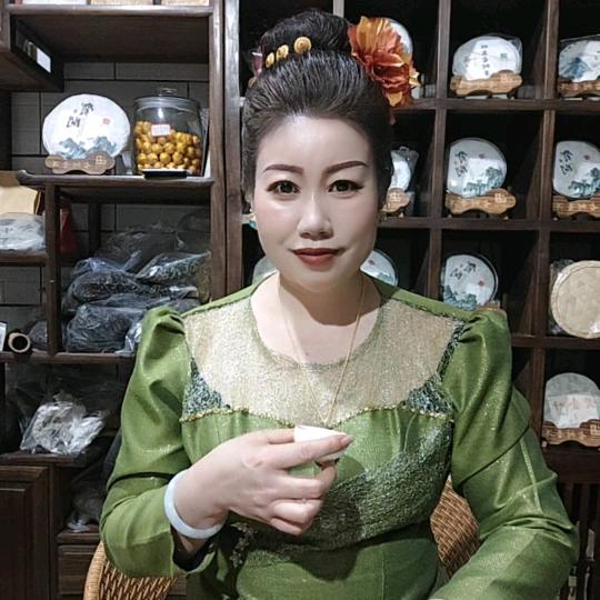 勐海曼迈老寨玉香龙初制茶坊