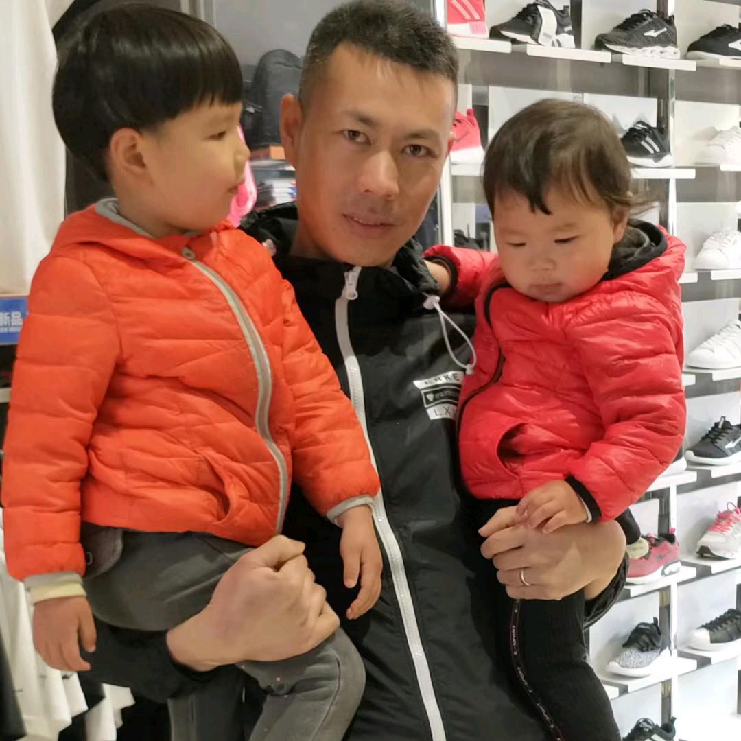 子非鱼(*^ω^*)