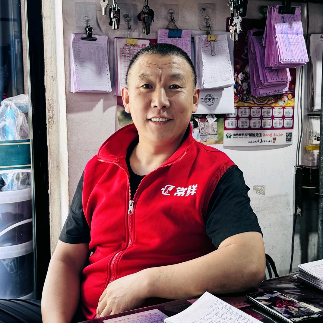 菜哥爱跑步《74年虎》