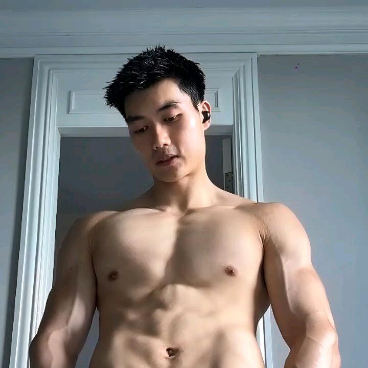 皇宫的李科长头像