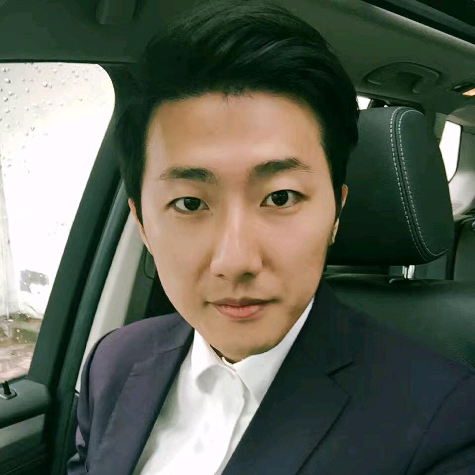 李颜