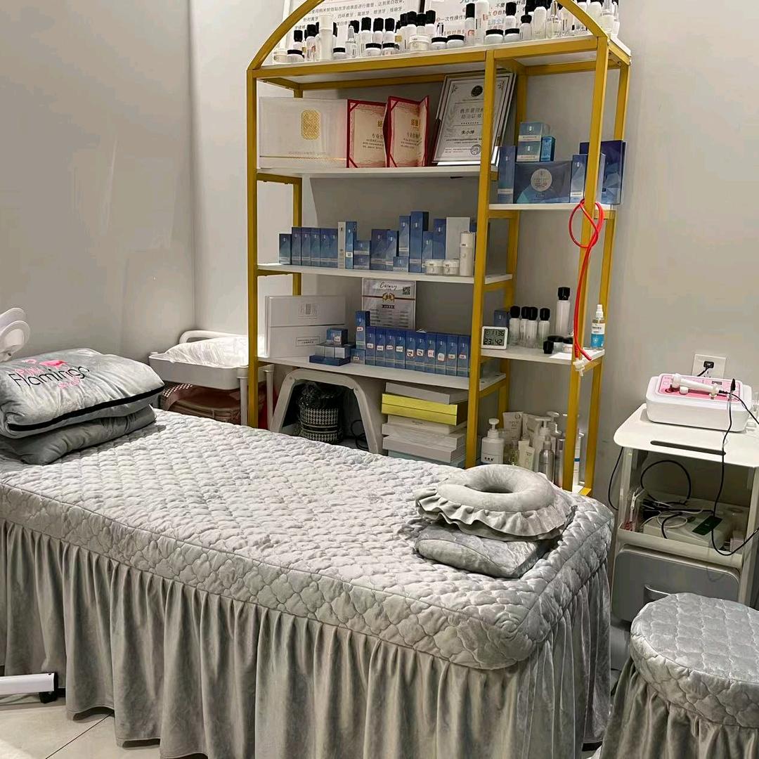 长沙市雨花区柯妍珂洛丽美甲店