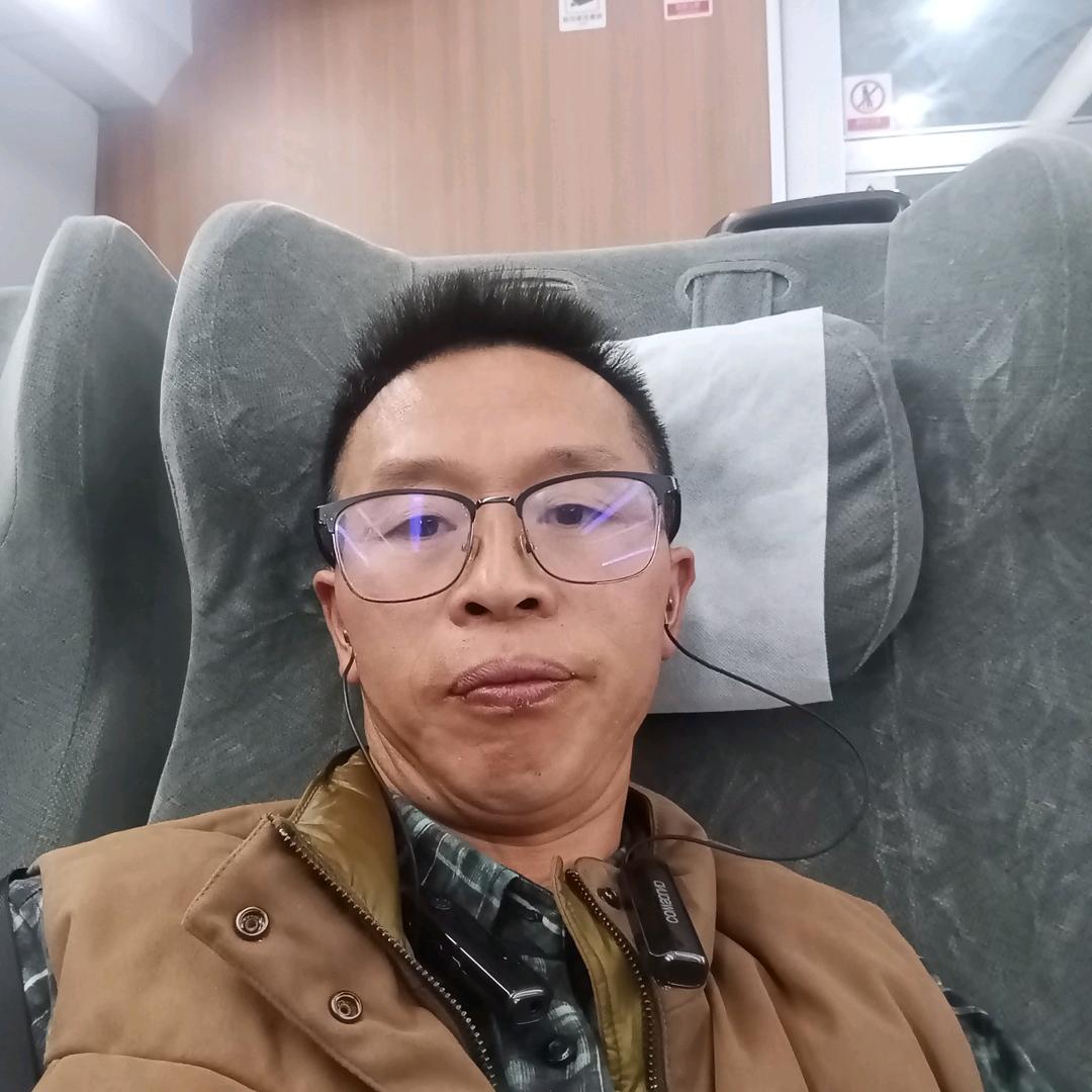 张铁锤子，南征北战，不服就干